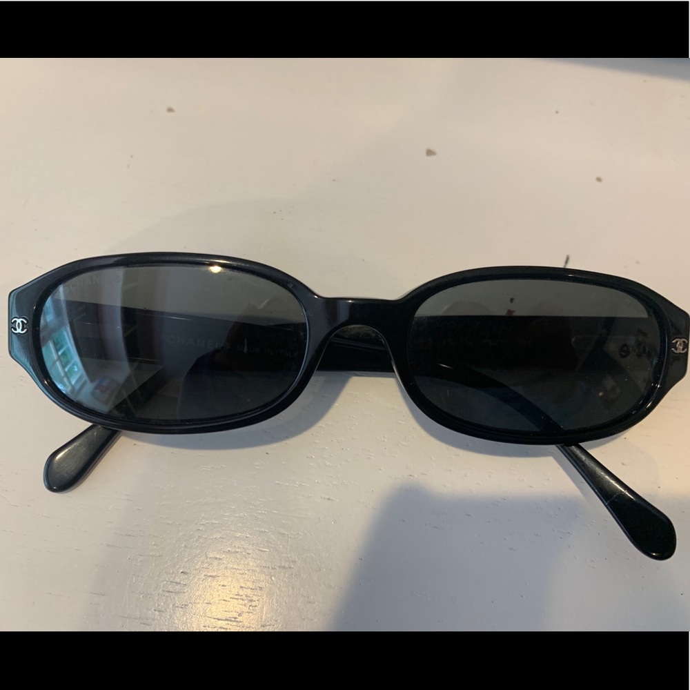 VINTAGE Chanel sunglasses